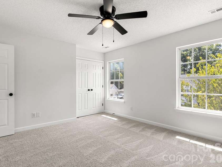 2141 Mallard Pointe Drive, Kannapolis, NC 28083.  MLS# CAR4403386, YatesRealty ID 38407. 