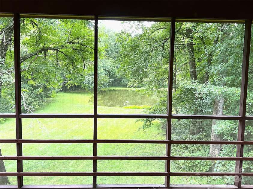 100 View De Lake Drive, Etowah, NC 28729.  MLS# CAR4157217, YatesRealty ID 3841. Tranquil Pond View