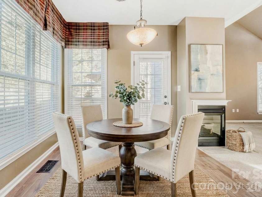 5365 Cambridge Bay Drive, Charlotte, NC 28269.  MLS# CAR4340178, YatesRealty ID 3841. 