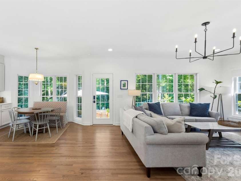 4066 Belle Meade Circle, Belmont, NC 28012.  MLS# CAR4402029, YatesRealty ID 38411. 