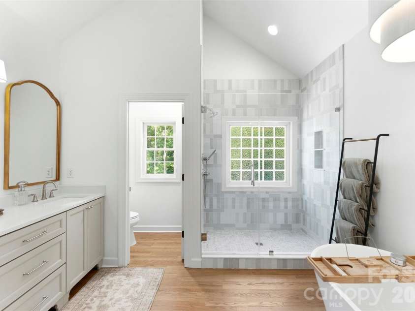 4066 Belle Meade Circle, Belmont, NC 28012.  MLS# CAR4402029, YatesRealty ID 38411. Primary bathroom
