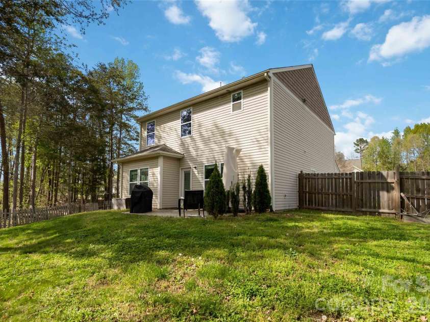 1248 Century Drive, Clover, SC 29710.  MLS# CAR4400191, YatesRealty ID 38412. 