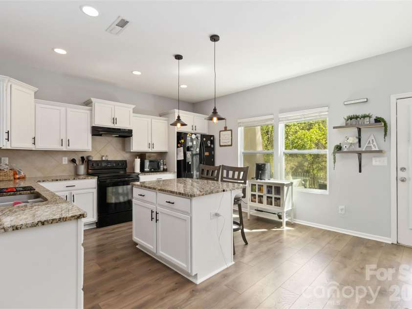 1248 Century Drive, Clover, SC 29710.  MLS# CAR4400191, YatesRealty ID 38412. 