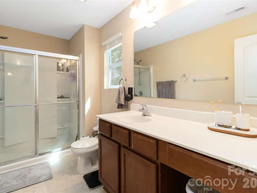 1248 Century Drive, Clover, SC 29710.  MLS# CAR4400191, YatesRealty ID 38412. 