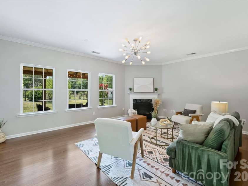5011 Riverdale Drive, Charlotte, NC 28273.  MLS# CAR4405069, YatesRealty ID 38414. 