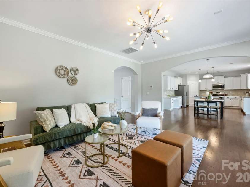 5011 Riverdale Drive, Charlotte, NC 28273.  MLS# CAR4405069, YatesRealty ID 38414. 