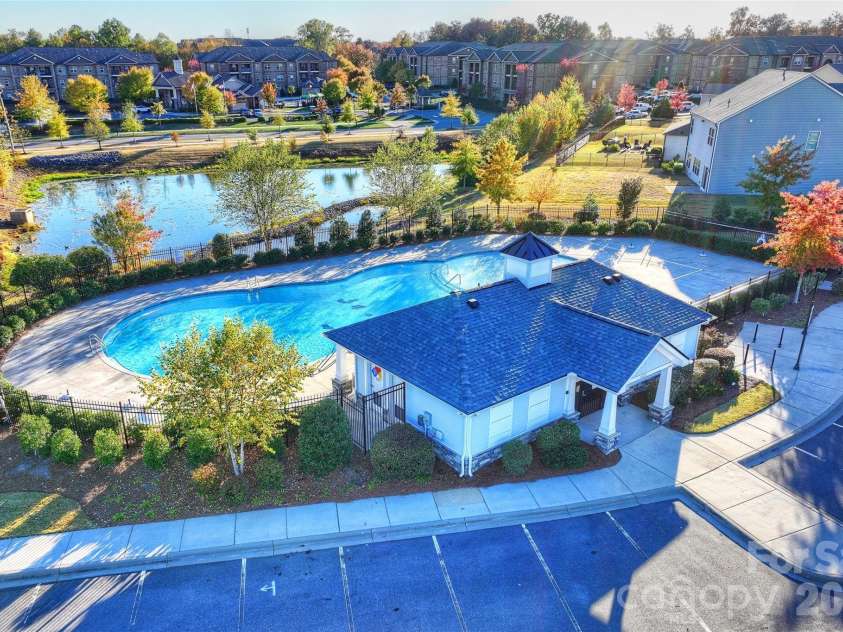 5011 Riverdale Drive, Charlotte, NC 28273.  MLS# CAR4405069, YatesRealty ID 38414. 