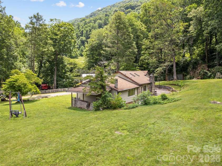 64 Turner Branch, Maggie Valley, NC 28751.  MLS# CAR4398264, YatesRealty ID 38415. 