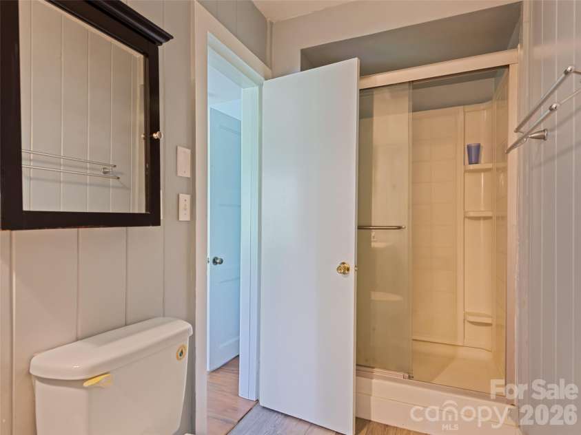 64 Turner Branch, Maggie Valley, NC 28751.  MLS# CAR4398264, YatesRealty ID 38415. 