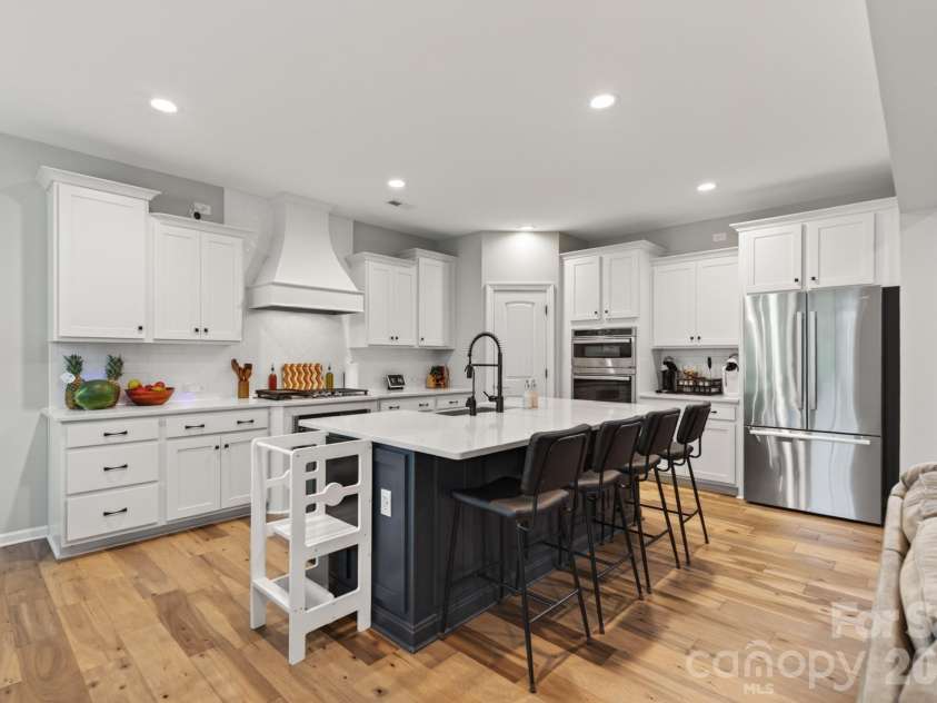5100 Watercrest Trail, Belmont, NC 28012.  MLS# CAR4387438, YatesRealty ID 38418. 