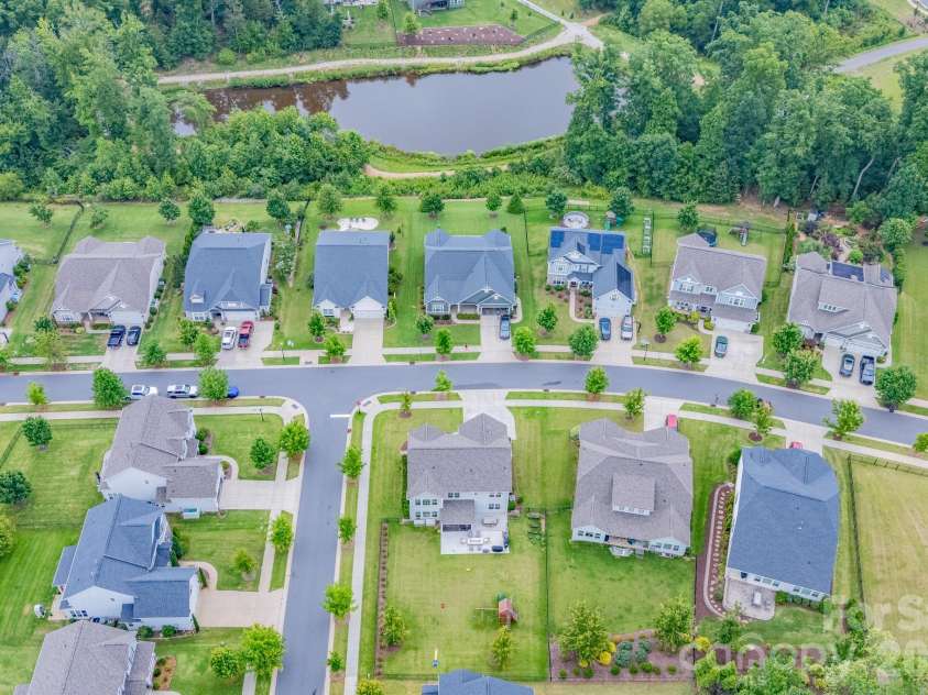 5100 Watercrest Trail, Belmont, NC 28012.  MLS# CAR4387438, YatesRealty ID 38418. 