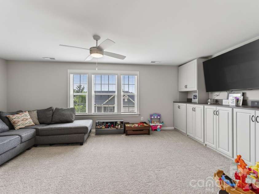 5100 Watercrest Trail, Belmont, NC 28012.  MLS# CAR4387438, YatesRealty ID 38418. Bonus Room