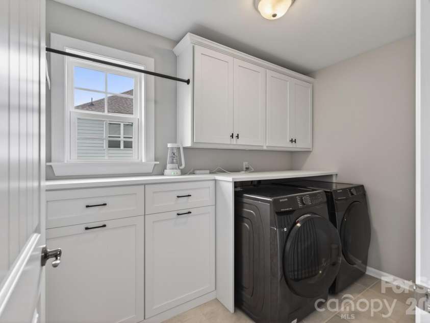 5100 Watercrest Trail, Belmont, NC 28012.  MLS# CAR4387438, YatesRealty ID 38418. Laundry Room