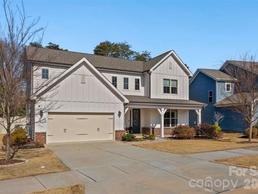 15014 Autumn Sage Drive, Charlotte, NC 28278.  MLS# CAR4345872, YatesRealty ID 3843. 