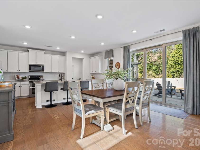 15014 Autumn Sage Drive, Charlotte, NC 28278.  MLS# CAR4345872, YatesRealty ID 3843. 