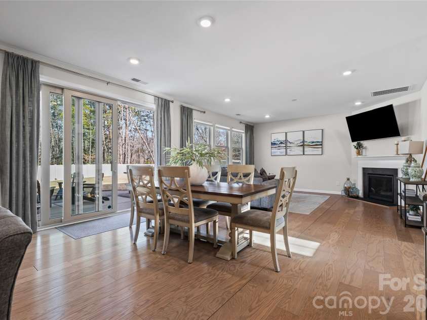15014 Autumn Sage Drive, Charlotte, NC 28278.  MLS# CAR4345872, YatesRealty ID 3843. 