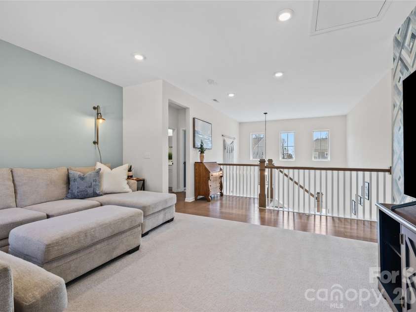 15014 Autumn Sage Drive, Charlotte, NC 28278.  MLS# CAR4345872, YatesRealty ID 3843. 