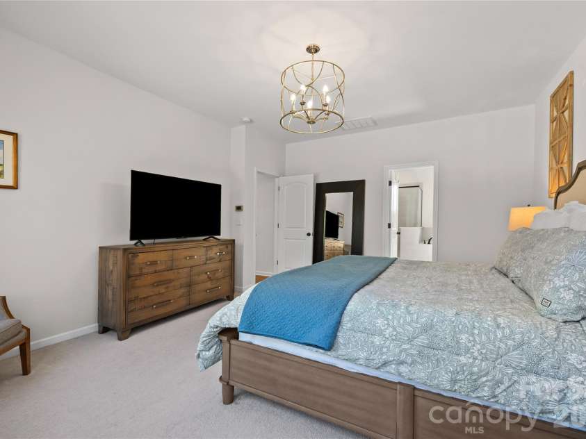 15014 Autumn Sage Drive, Charlotte, NC 28278.  MLS# CAR4345872, YatesRealty ID 3843. 