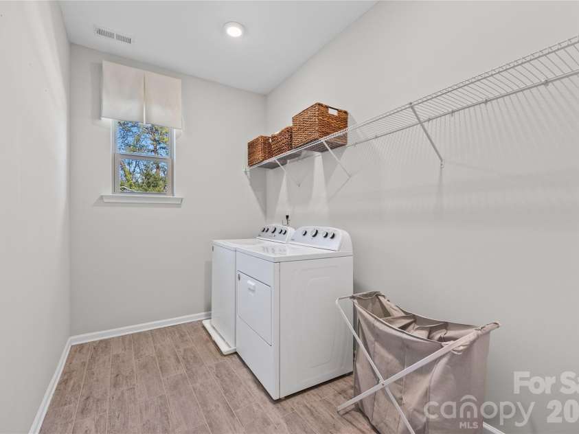15014 Autumn Sage Drive, Charlotte, NC 28278.  MLS# CAR4345872, YatesRealty ID 3843. 