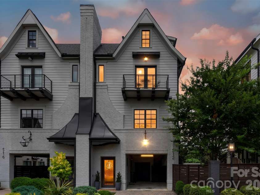 512 Living Way, Charlotte, NC 28204.  MLS# CAR4397058, YatesRealty ID 38430. 512 Living Way - Twilight