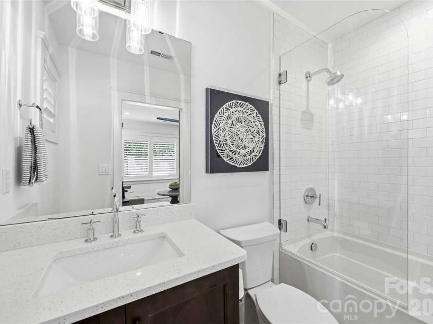 512 Living Way, Charlotte, NC 28204.  MLS# CAR4397058, YatesRealty ID 38430. Lower Level Bathroom