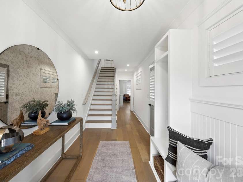 512 Living Way, Charlotte, NC 28204.  MLS# CAR4397058, YatesRealty ID 38430. Welcome Home!
