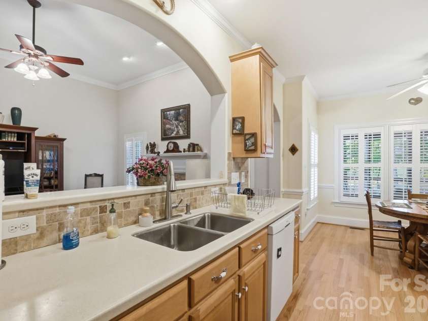 7650 Cotton Street, Harrisburg, NC 28075.  MLS# CAR4393142, YatesRealty ID 38431. Kitchen