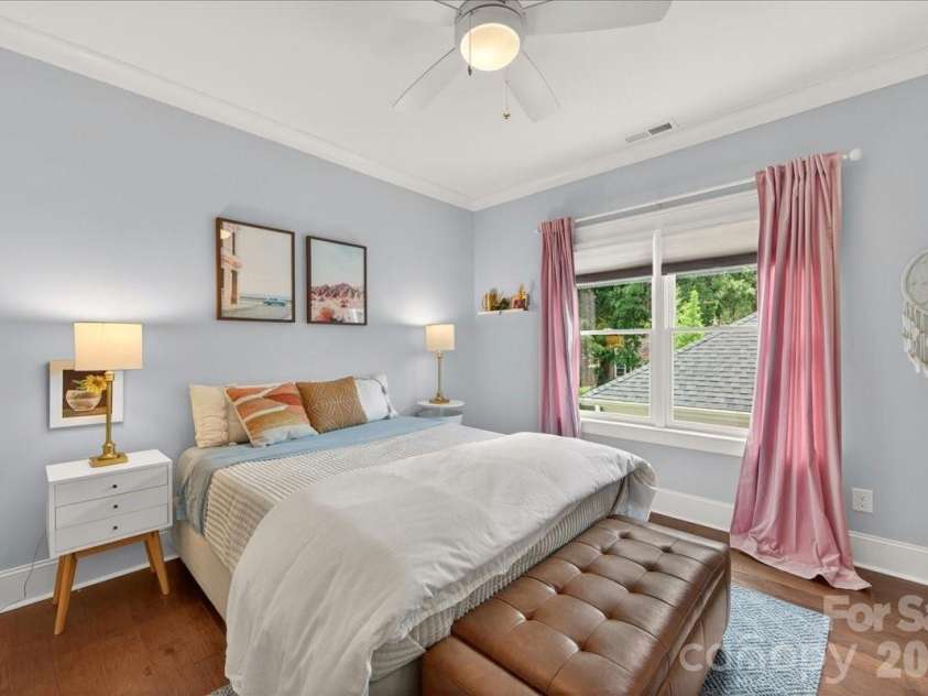 748 Ellsworth Road, Charlotte, NC 28211.  MLS# CAR4391211, YatesRealty ID 38434. 