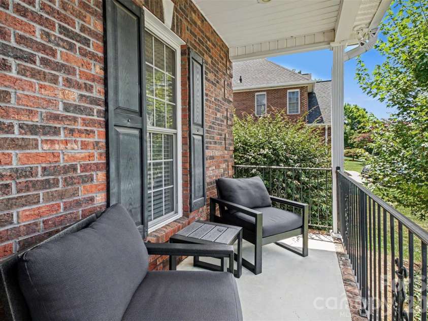 5107 Summerell Avenue, Gastonia, NC 28056.  MLS# CAR4404907, YatesRealty ID 38435. 