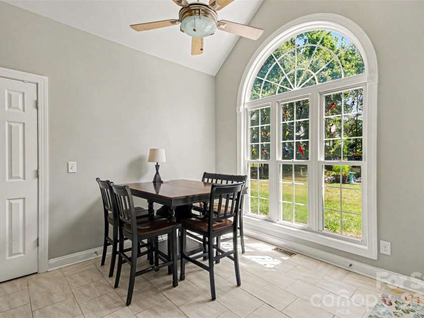 5107 Summerell Avenue, Gastonia, NC 28056.  MLS# CAR4404907, YatesRealty ID 38435. 