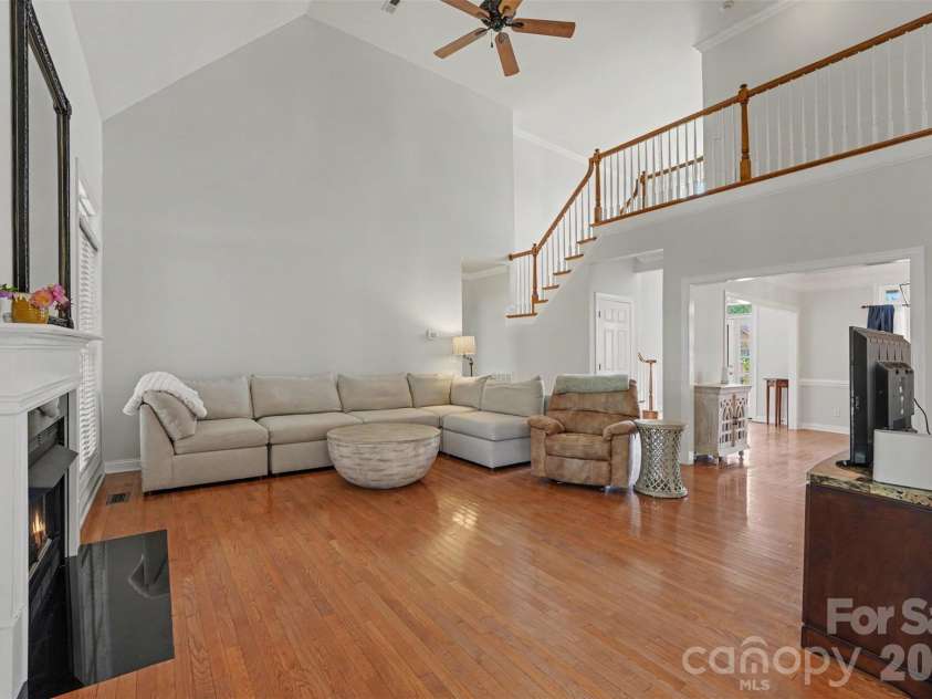 5107 Summerell Avenue, Gastonia, NC 28056.  MLS# CAR4404907, YatesRealty ID 38435. 