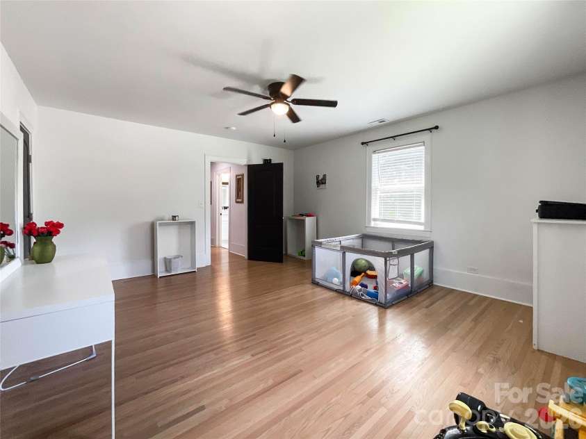 303 Greene Street, Wadesboro, NC 28170.  MLS# CAR4400147, YatesRealty ID 38438. 