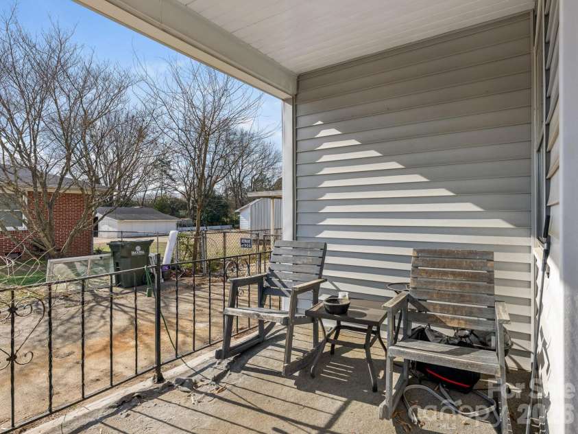 1729 Mt Gallant Road, Rock Hill, SC 29732.  MLS# CAR4340239, YatesRealty ID 3844. 