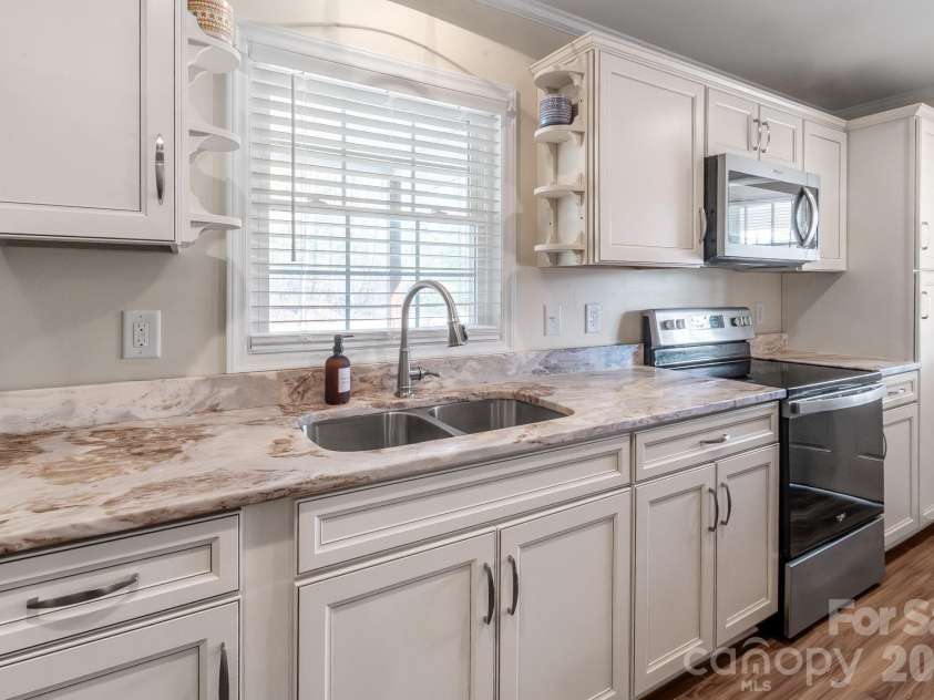 741 Mangum School Road, Pageland, SC 29728.  MLS# CAR4347595, YatesRealty ID 3844. 