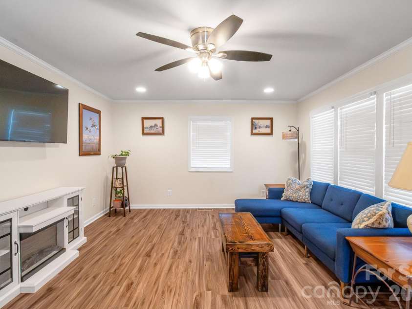 741 Mangum School Road, Pageland, SC 29728.  MLS# CAR4347595, YatesRealty ID 3844. 