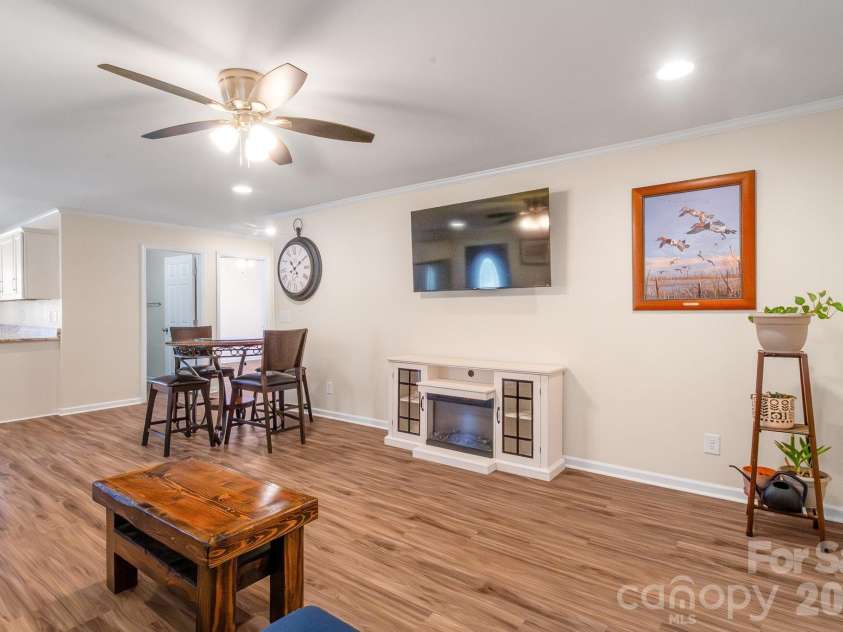 741 Mangum School Road, Pageland, SC 29728.  MLS# CAR4347595, YatesRealty ID 3844. 