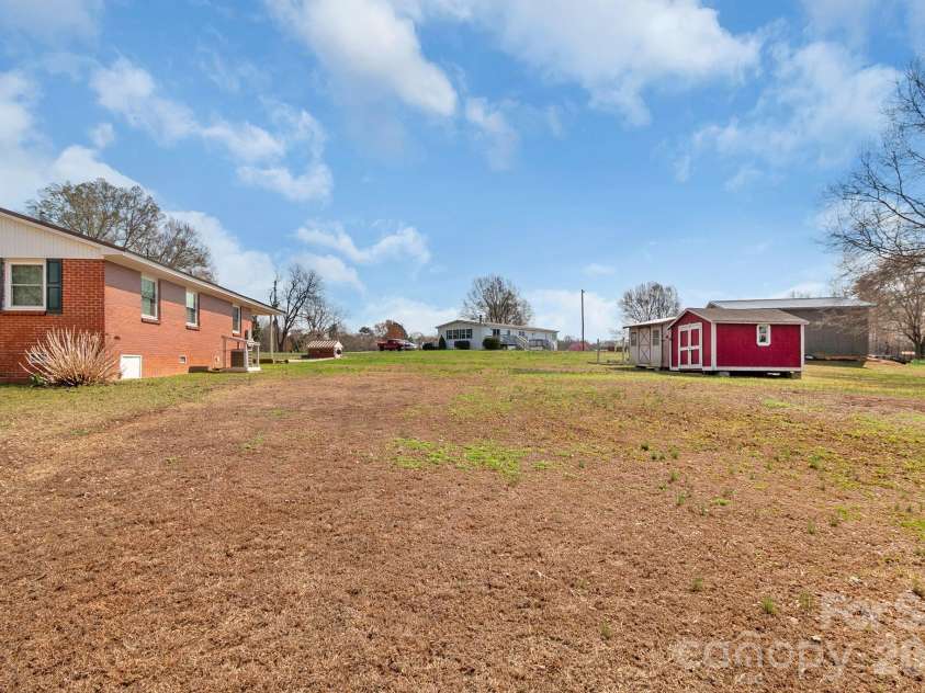 741 Mangum School Road, Pageland, SC 29728.  MLS# CAR4347595, YatesRealty ID 3844. 