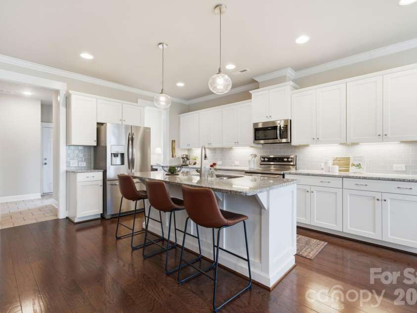 1012 Overlake Drive, Belmont, NC 28012.  MLS# CAR4400980, YatesRealty ID 38441. 