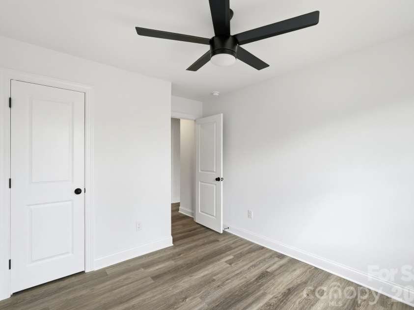 210 8th Avenue Drive, Hickory, NC 28602.  MLS# CAR4400461, YatesRealty ID 38442. Second Bedroom Upstairs