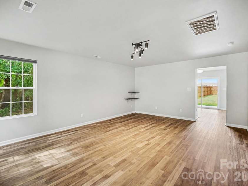 6111 Whispering Brook Court, Charlotte, NC 28216.  MLS# CAR4400967, YatesRealty ID 38444. 
