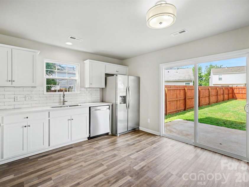6111 Whispering Brook Court, Charlotte, NC 28216.  MLS# CAR4400967, YatesRealty ID 38444. 