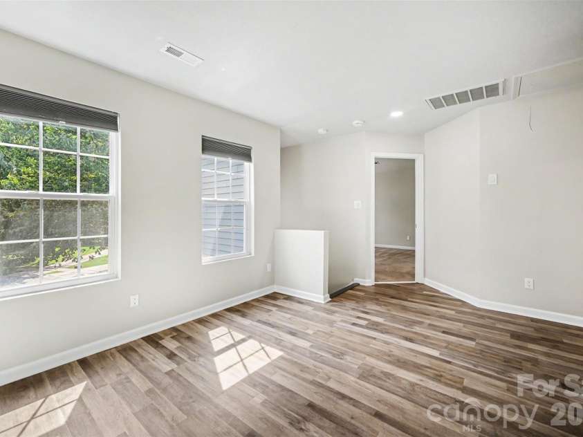 6111 Whispering Brook Court, Charlotte, NC 28216.  MLS# CAR4400967, YatesRealty ID 38444. 