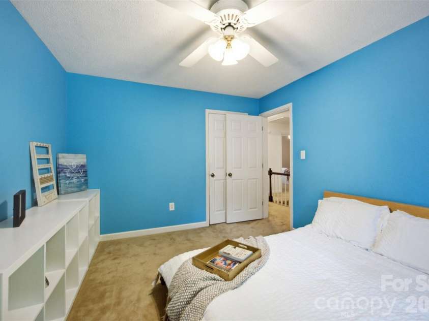 2811 Creekbed Lane, Charlotte, NC 28210.  MLS# CAR4401236, YatesRealty ID 38446. 