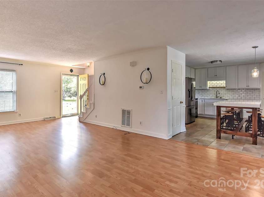 13901 Phillips Road, Matthews, NC 28105.  MLS# CAR4172969, YatesRealty ID 3845. 