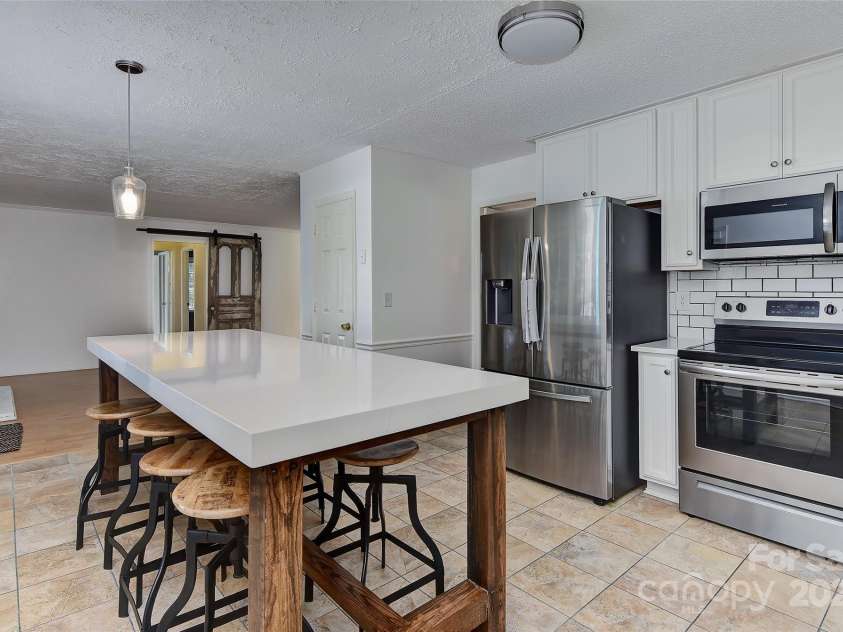 13901 Phillips Road, Matthews, NC 28105.  MLS# CAR4172969, YatesRealty ID 3845. 