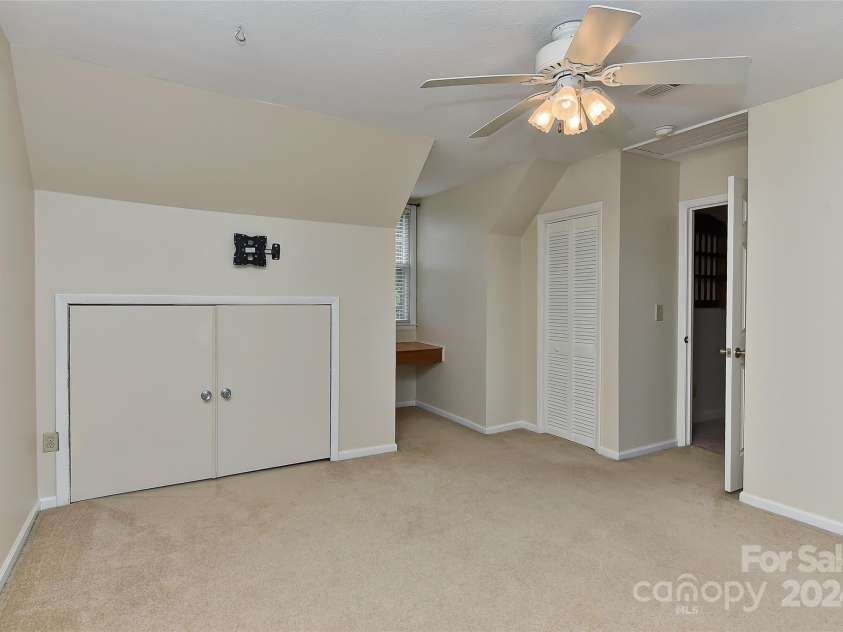 13901 Phillips Road, Matthews, NC 28105.  MLS# CAR4172969, YatesRealty ID 3845. 