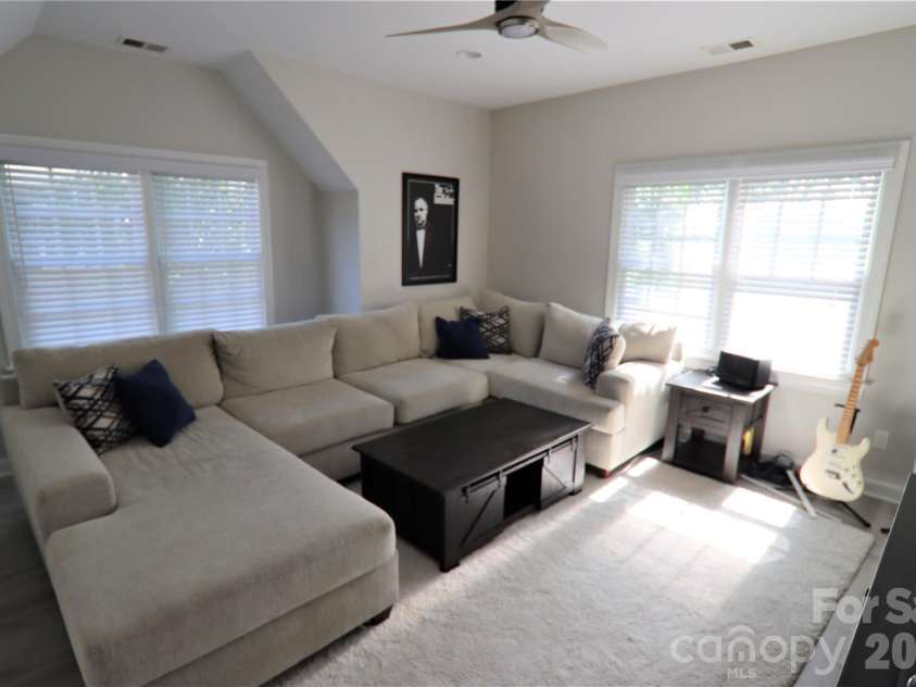 15537 Northstone Drive, Huntersville, NC 28078.  MLS# CAR4343652, YatesRealty ID 3845. 