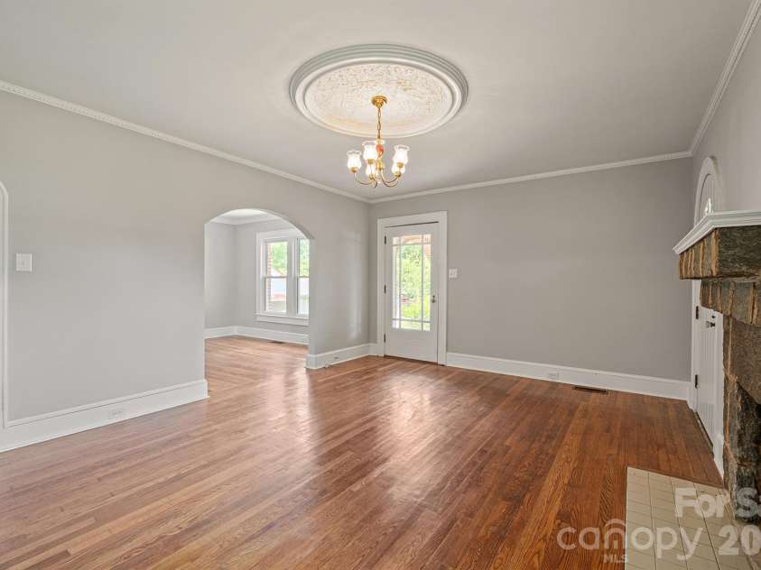 3219 US 70 Highway, Morganton, NC 28655.  MLS# CAR4399036, YatesRealty ID 3845. 