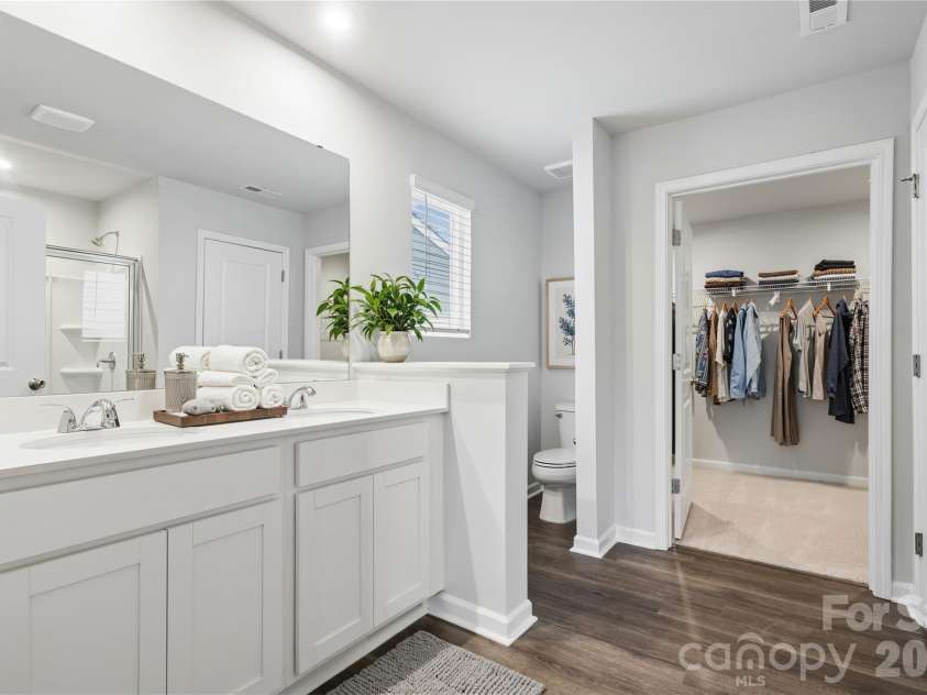 1477 Ardmore Drive, Sherrills Ford, NC 28673.  MLS# CAR4340247, YatesRealty ID 38452. Example Photo