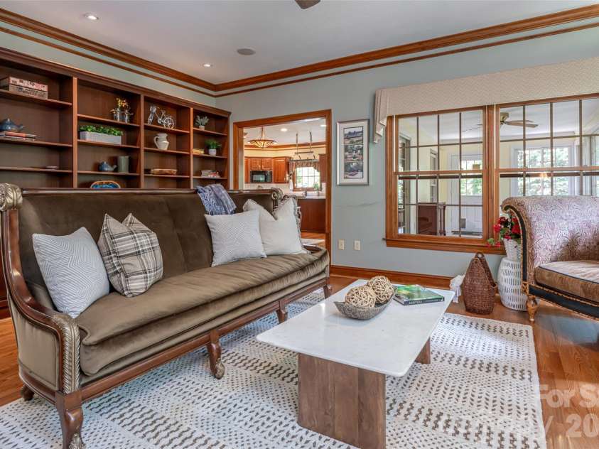 23 Boddington Court, Asheville, NC 28803.  MLS# CAR4392523, YatesRealty ID 38455. 